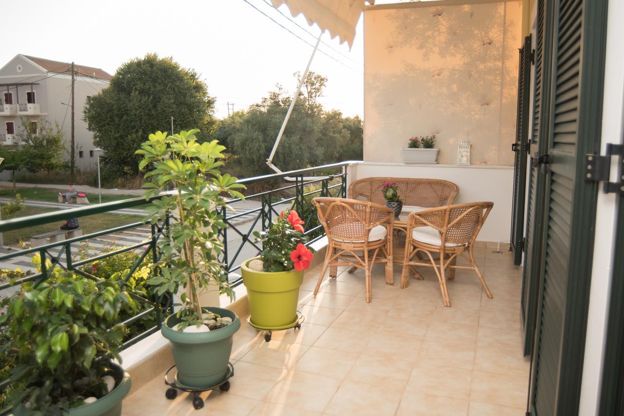 Mary'S House Apartment Lefkada City Bagian luar foto